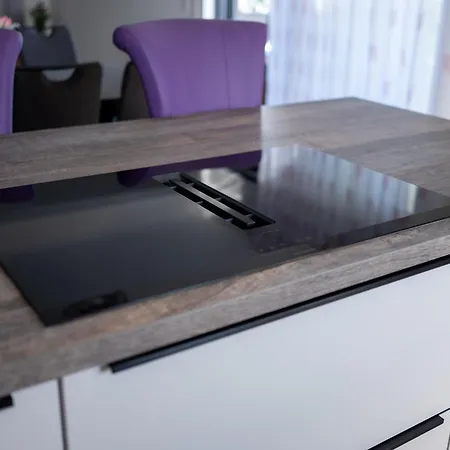 Apartament Happy Day 1,2,3 *