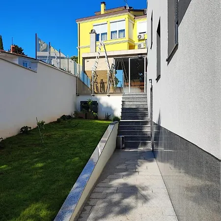 Apartament Happy Day 1,2,3 Pula