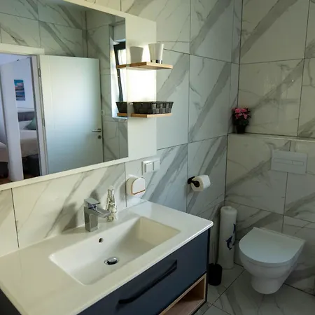 Happy Day 1,2,3 * Πούλα