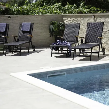 Διαμέρισμα Happy Day 1,2,3