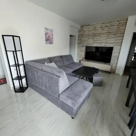 Apartment Happy Day 1,2,3,4