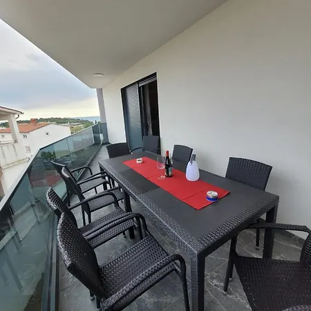 Apartment Happy Day 1,2,3,4 Pula